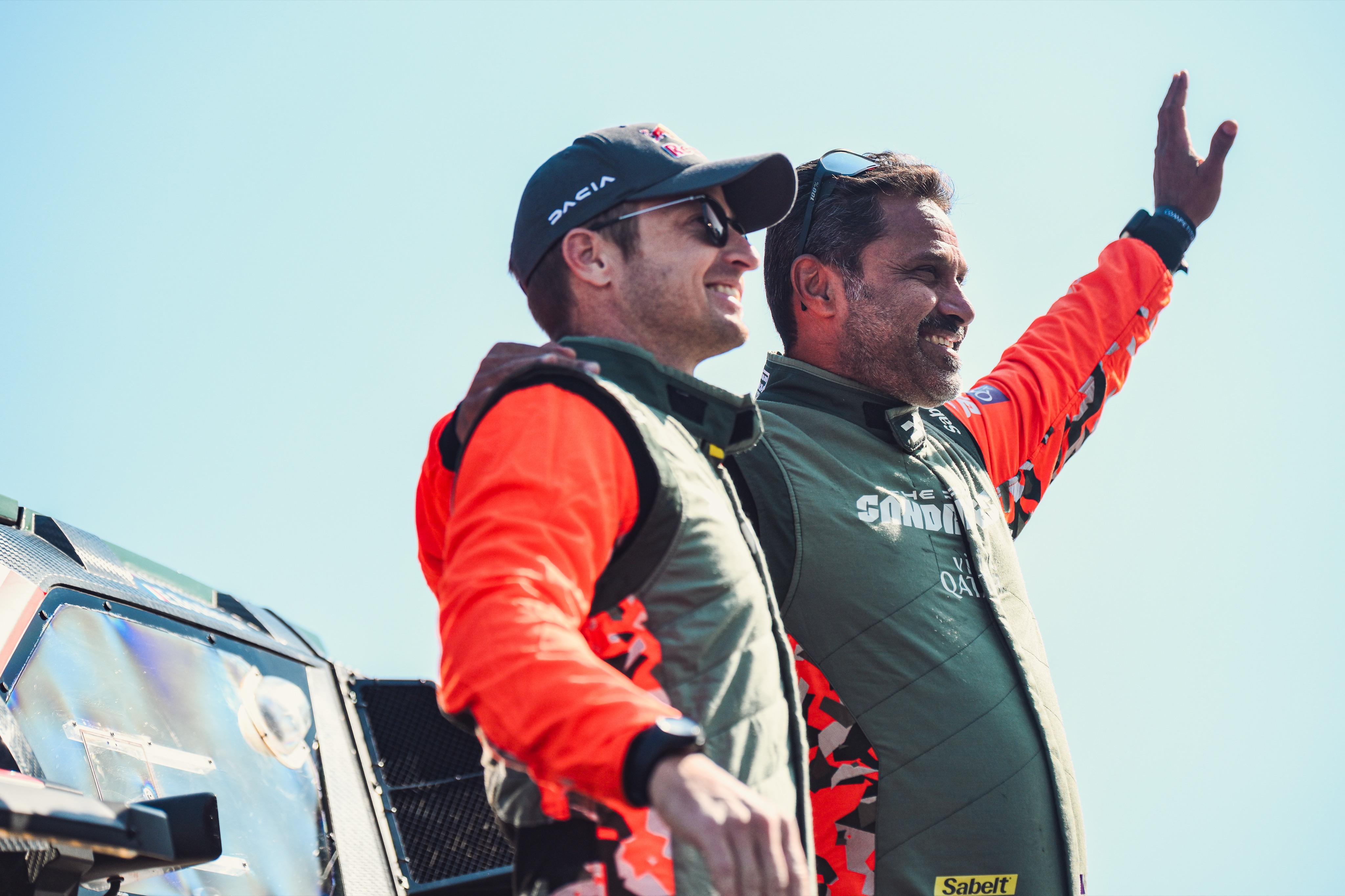 podium-pentru-echipa-dacia-sandriders-in-africa-de-sud